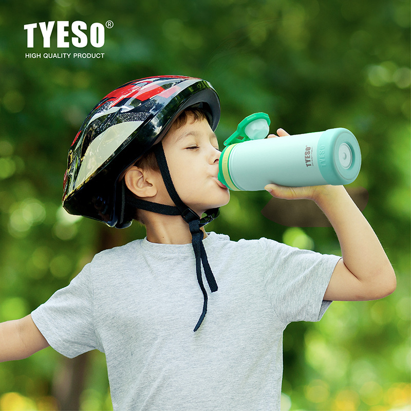Botella Térmica Deportiva TYES - Sports Equipment 5 Years Old reseña y precio
